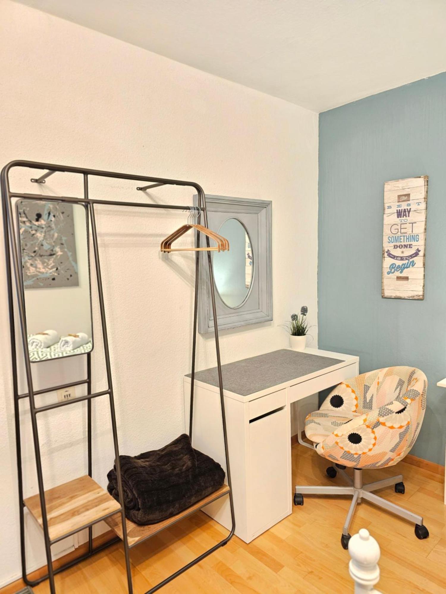 Doppelzimmer 2 I Geteiltes Bad & Kueche I Mit Dem Zug Nur 4 Min Bis Zum Hauptbahnhof Freiburg im Breisgau Exterior foto